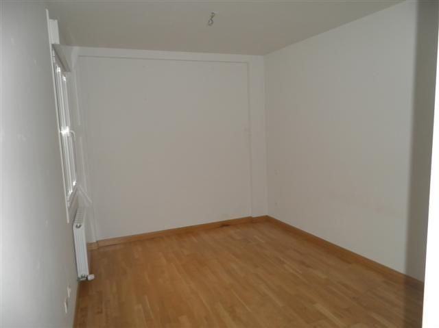 C/ CARNICEROS, Nº 28  1ºD